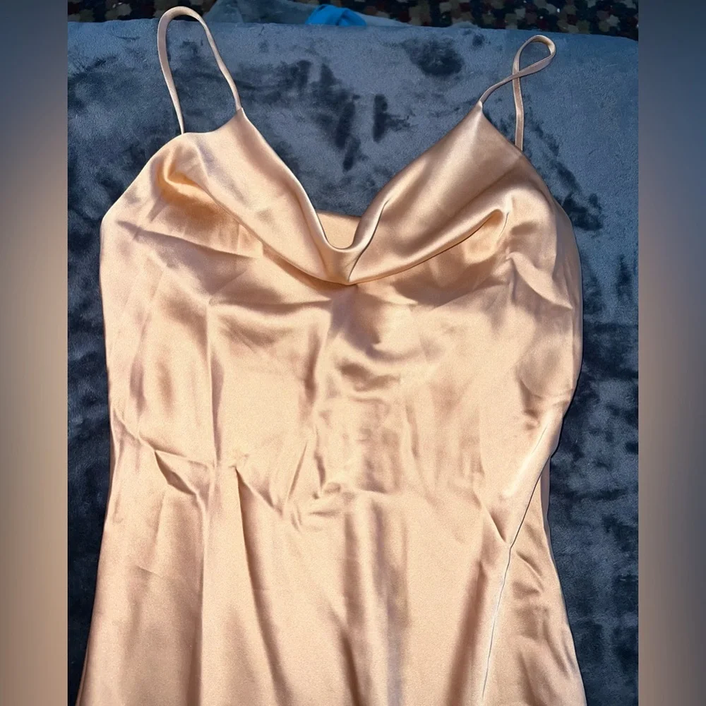 Petal & Pup Cyprus Dress in Gold Size 6 New with tag - Picture 10 of 16